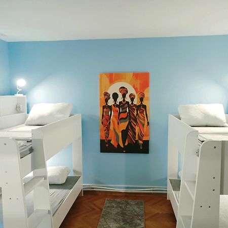 Hostel Central Üsküp Dış mekan fotoğraf