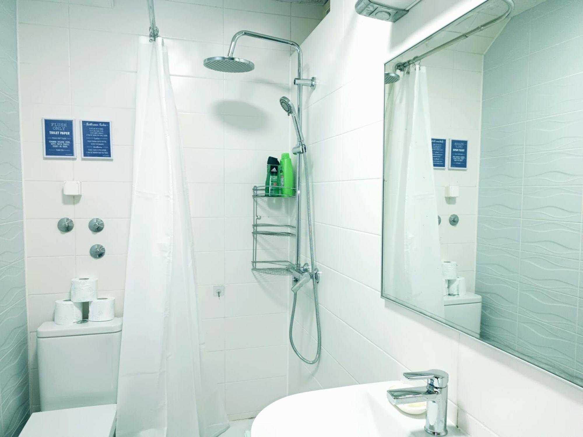 Hostel Central Üsküp Dış mekan fotoğraf